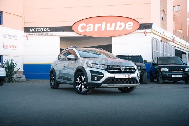 Dacia sandero stepway full option 2022 119 000km