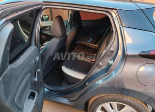 Nissan Micra Diesel Manuelle 2023 à Marrakech
