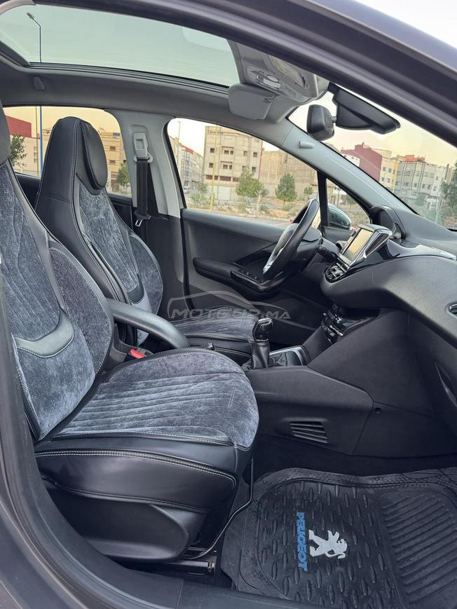 Peugeot 208 Diesel Manuelle 2019 à Safi