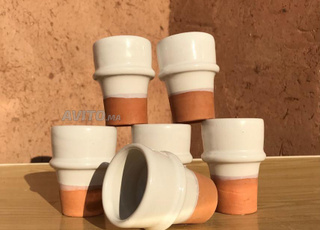 طقم 6 فناجين بلدي حرفية غير كاملة