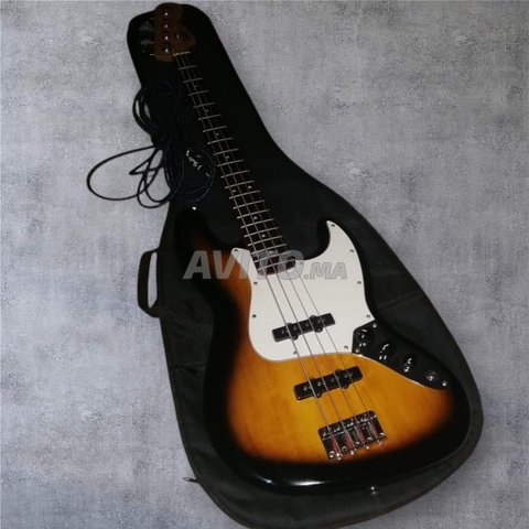 Guitare basse Squier Affinity by Fender