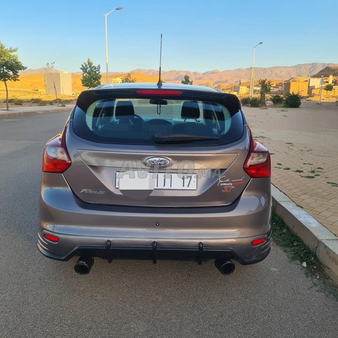 Ford Focus propre à vendre