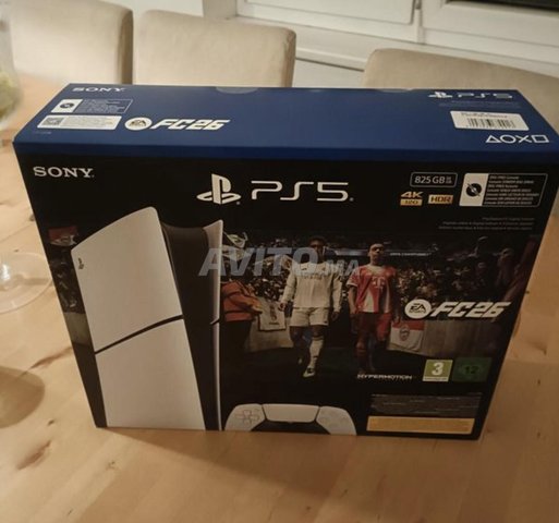 PS5 slim cd neuve mter9a avec fc25