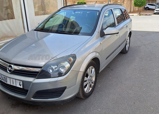 Opel astra wagon 2006 dédouanée 2016