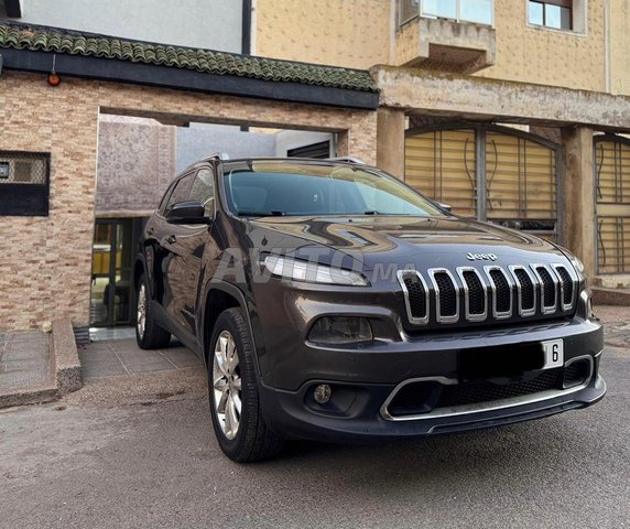 جيب شيروكي أوتوماتيك