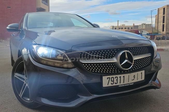 Mercedes-Benz 200 Diesel Automatique 2015 à Oujda