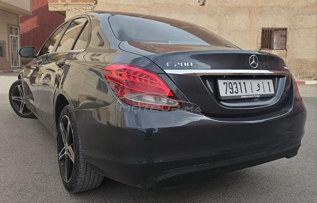 Mercedes-Benz 200 Diesel Automatique 2015 à Oujda