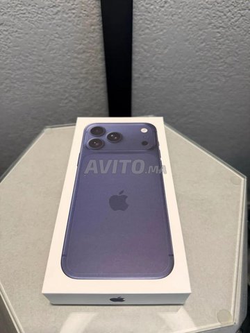 NEUF IPHONE 17 PRO MAX 512GB BLEU / LBI3 FMA7AL