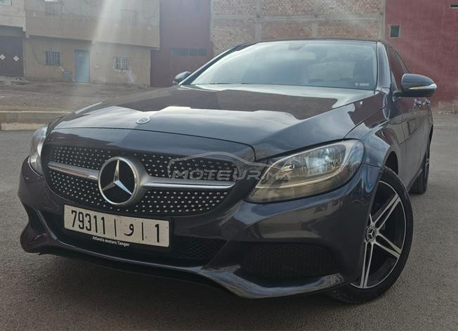 Mercedes-Benz 200 Diesel Automatique 2015 à Oujda