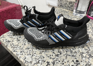2 chaussures adidas ultra boost