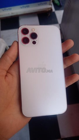 ايفون 12 برو نقي