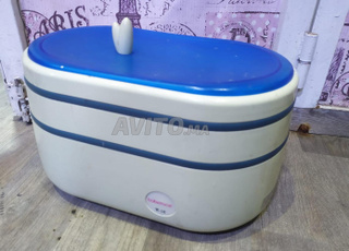 Appareil de fonte de cire de paraffine pour le soin des pieds et des mains