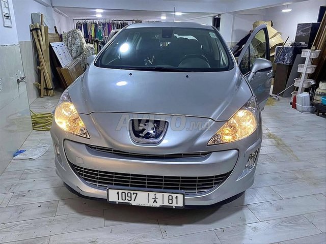 Peugeot 308 Diesel Manuelle 2011 à Al Firdaous