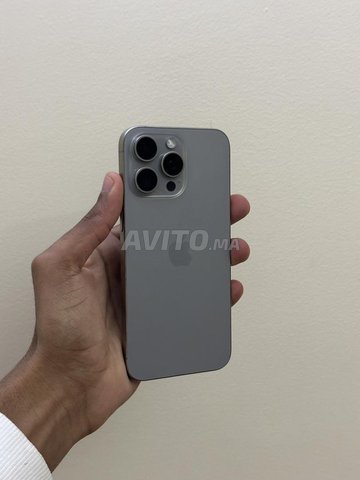 iPhone 15 Pro Max 256G بطارية 88