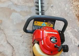 Taille haie HONDA hhh25
