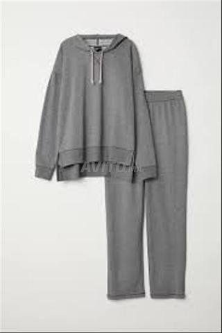 بيجاما مستوردة للنساء