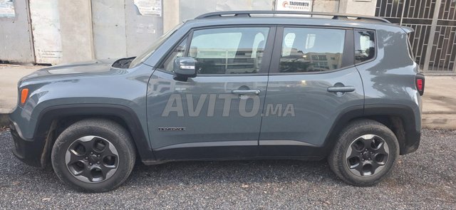 بيع سيارتي جيب رينيجيد