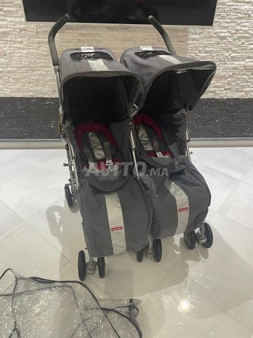 عربة أطفال توأم ماكلارين