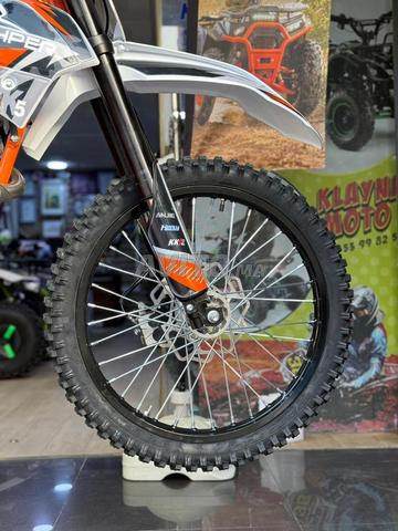 Moto Cross Highper 200CC Puissante Tout Terrain