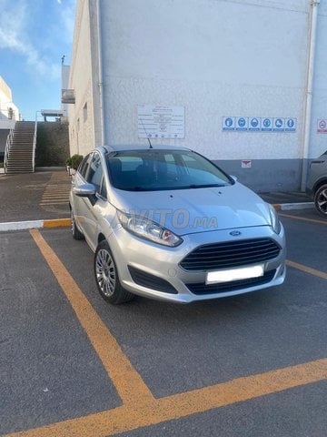 Ford Fiesta 2017 excellent etat, jamais accidentée