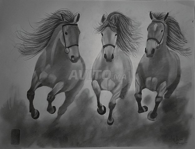 8 لوحات أصلية