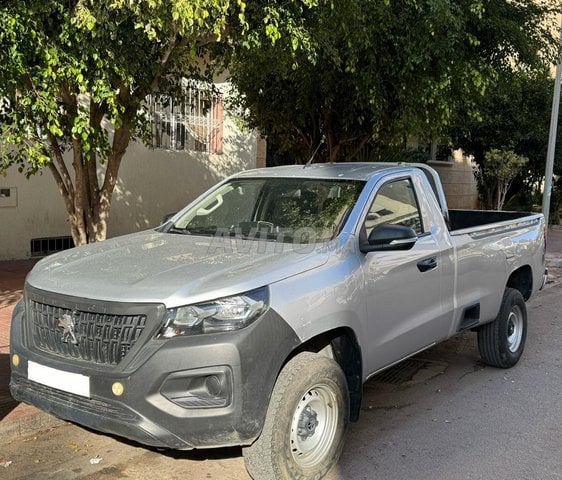 بيجو لاندتريك بيك أب 2024 المالك الأول