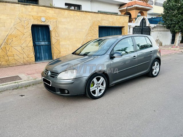 Volkswagen GOLF 5 (Diwana 2013 / 2L)