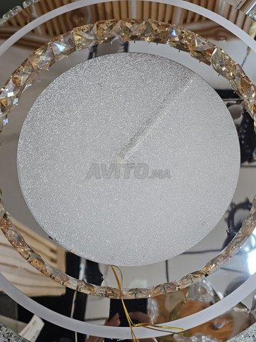 عرض خاص ثريا كريستال مع تحكم ذكي والتوصيل مجاني