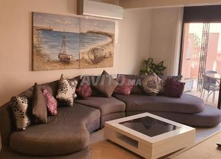 شقة مع مسبح