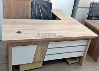 FABRICATION BUREAU DE A