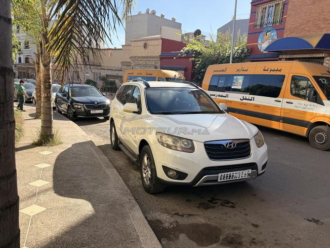 Hyundai santafee 4*4 7 place automatic