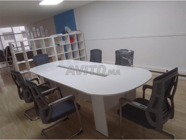 طاولات اجتماعات احترافية - عرض ترويجي