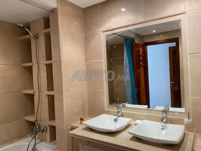 Superbe appartement a louer de 3 ch a Hay Riad - image 3