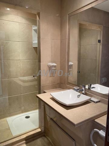 Superbe appartement a louer de 3 ch a Hay Riad - image 4