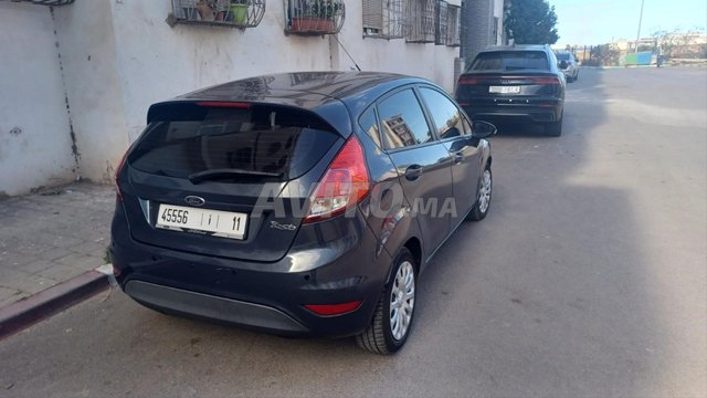 Ford Fiesta ممكن تبادل كليو 4