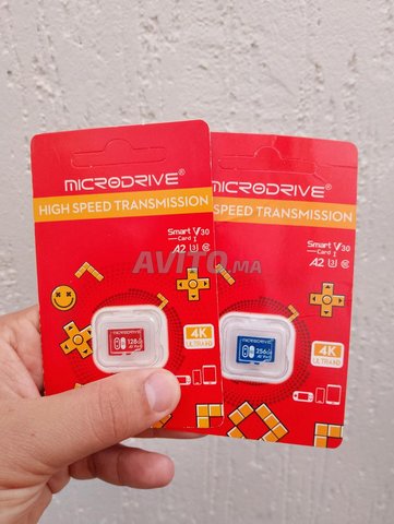 بطاقة ذاكرة ميكرودرايف 256 جيجابايت الفئة 10