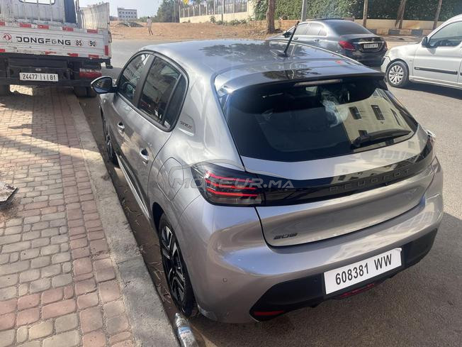 vente peugeot 208