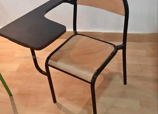 Chaise pupitre scolaire pratique