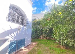 فيلا للاستخدام المكتبي للإيجار في حي الرياض