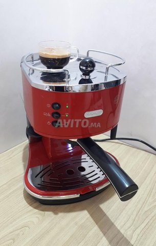 ماكينة قهوة De'Longhi icona