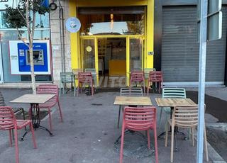 محل تجاري في مواجهة ثانوية فيكتور هوغو