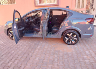 Dacia Logan Diesel Manuelle 2024 à Ouled Teïma