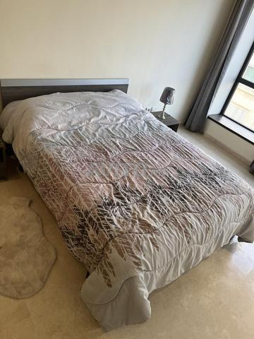 مرتبة وسرير