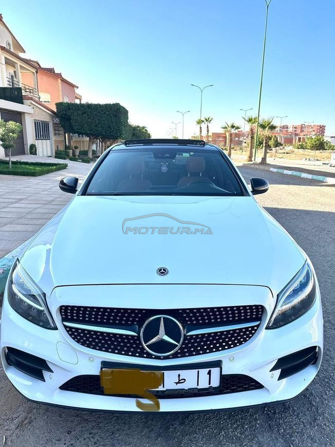 MERCEDES BENZ AMG 220D