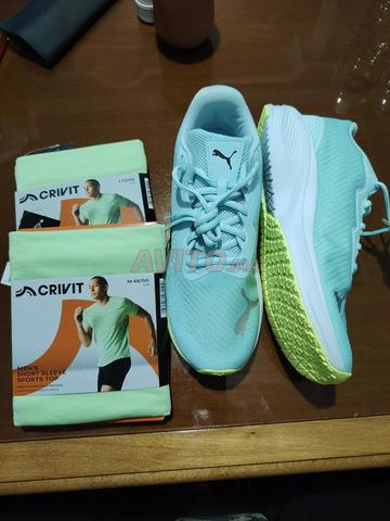 Chaussure Puma avec 2 T-shirt