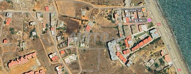 أرض استثنائية للبيع على بعد دقيقتين من الشاطئ