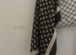 وشاح و شال Lv -hermes