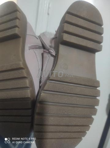 حذاء طويل للبنات مقاس 37 ماركة ألمانية - 2