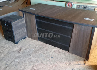 Bureau scolaire solide plateau stratifié et struc