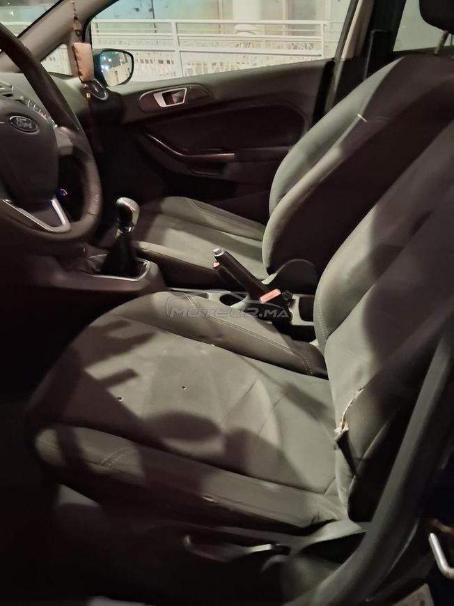  Ford fiesta trend plus en très bonne etat